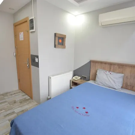 Tuem Palace Hotell 3*